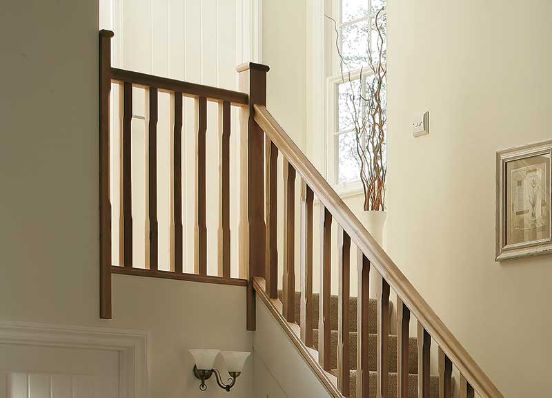 Supportive image to help with the Oak Stop Chamfered Newel 91mm x 1500mm  FSC