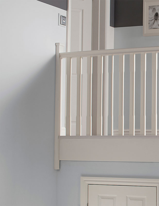 Cheshire Mouldings Benchmark Half Stop Chamfered Newel Post in Pine and