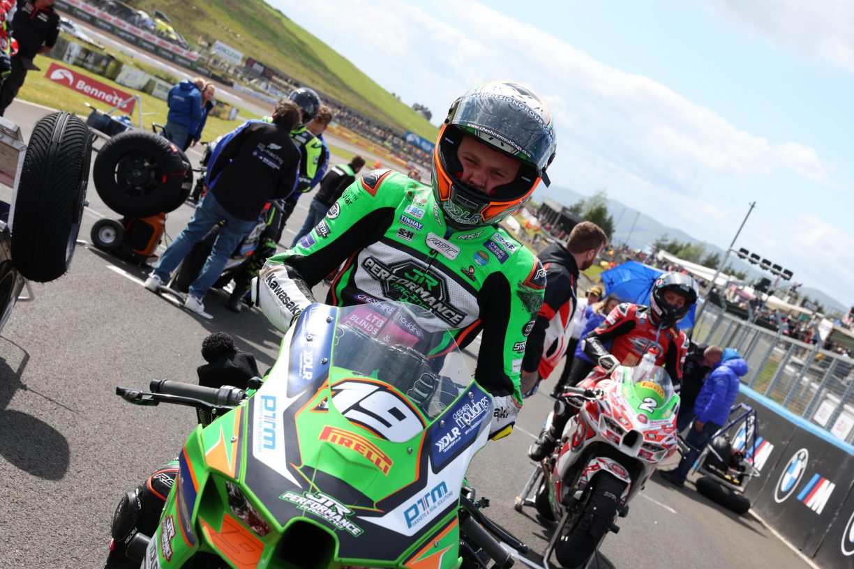 Round 4 – Knockhill – Race Report
