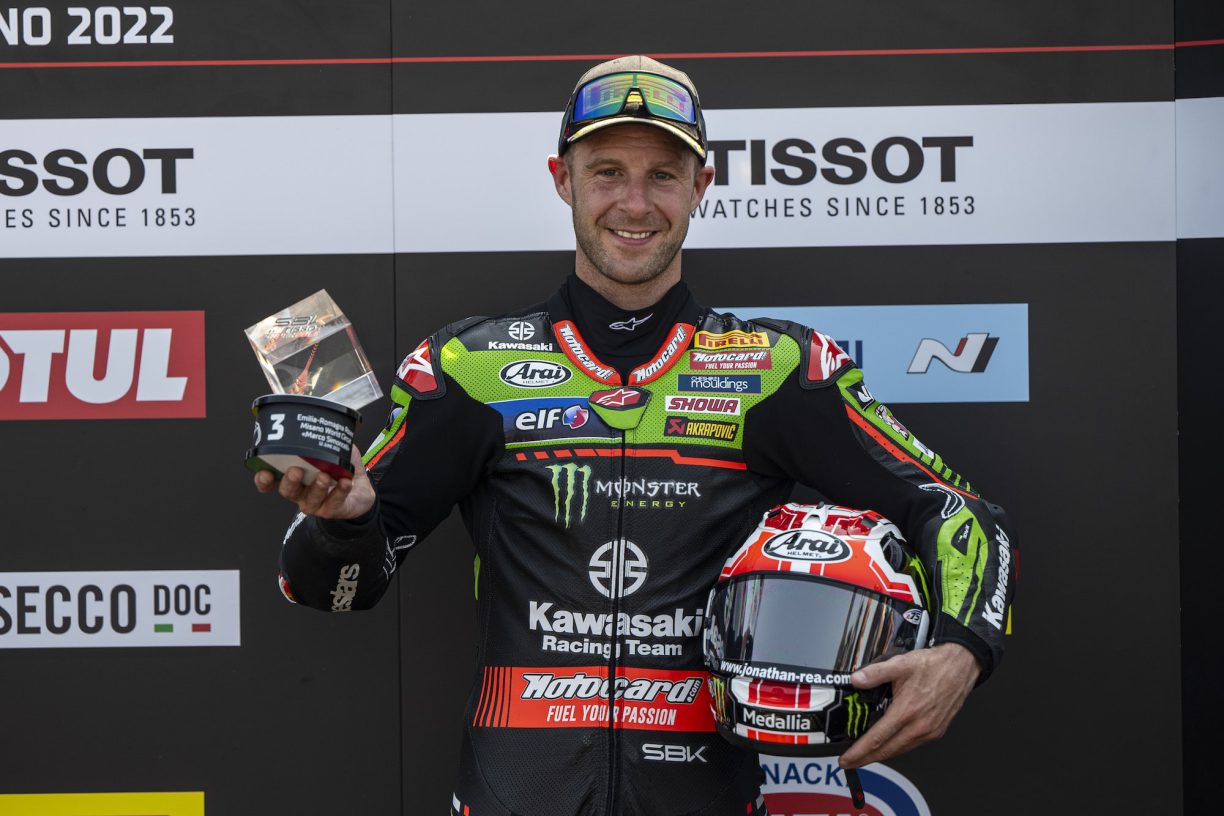 SUPERPOLE RACE PODIUM FOR REA