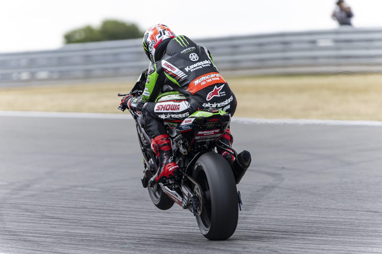 KRT superbike wheelie